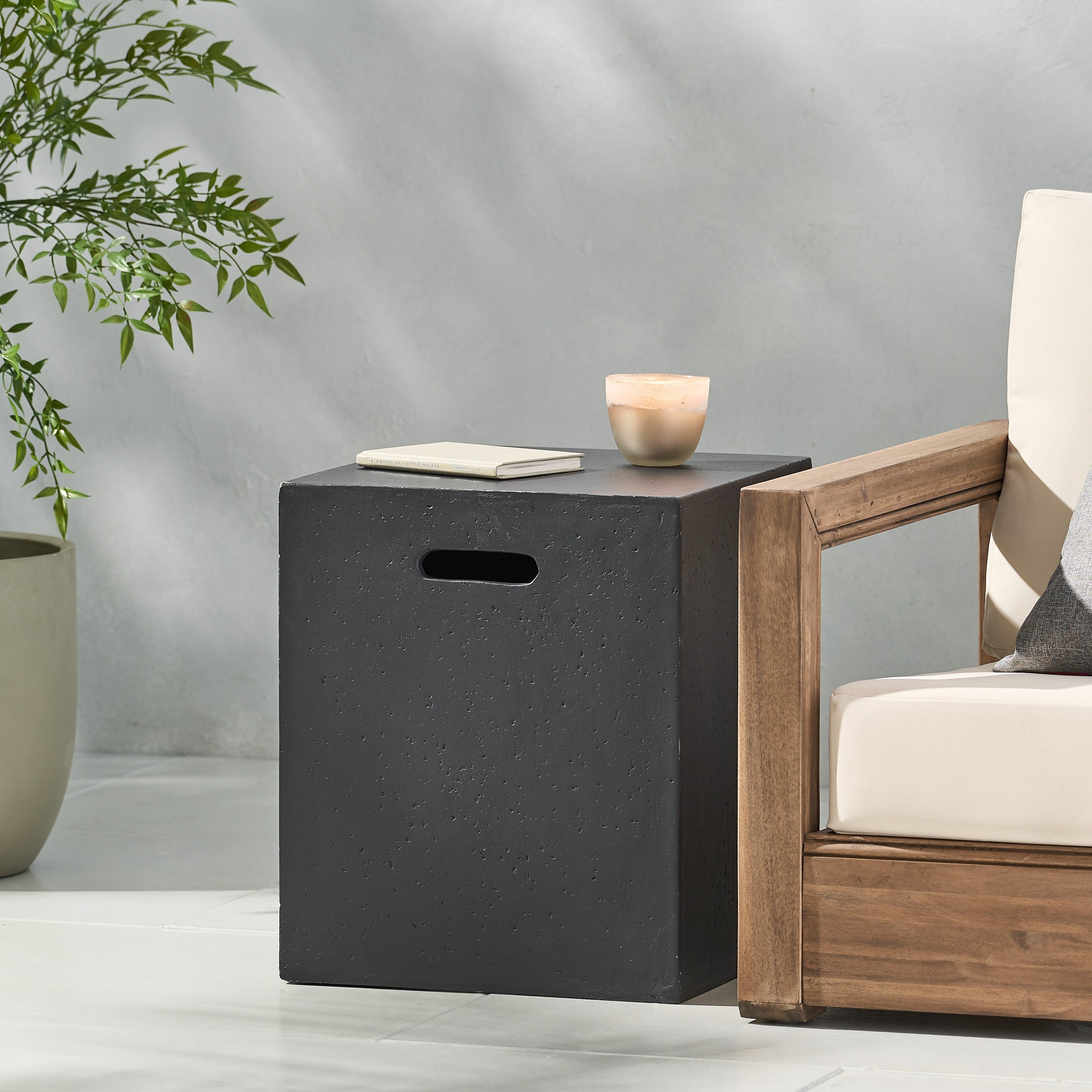 Selected Variant Image