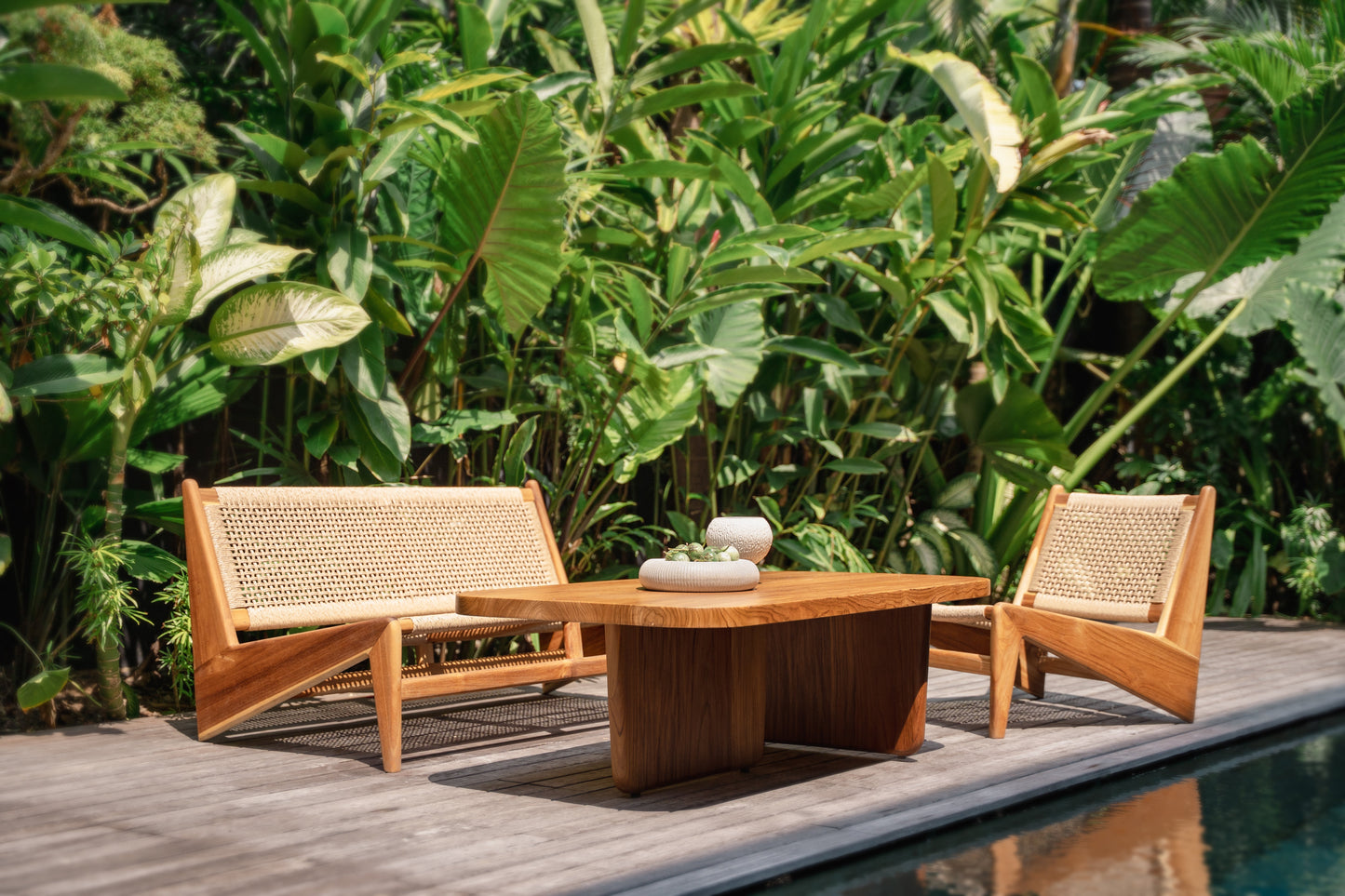 Sore Indoor Outdoor Teak Loveseat