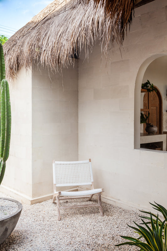 Indah Indoor Outdoor Lounge Chair