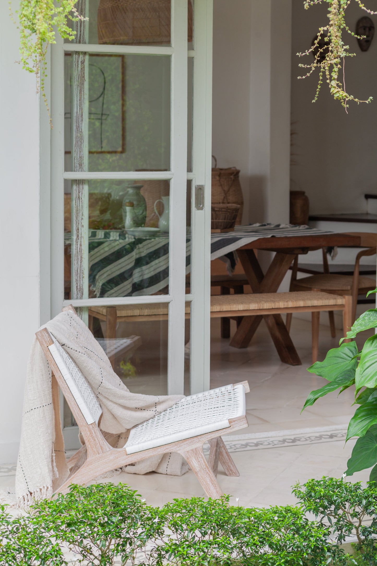 Indah Indoor Outdoor Lounge Chair