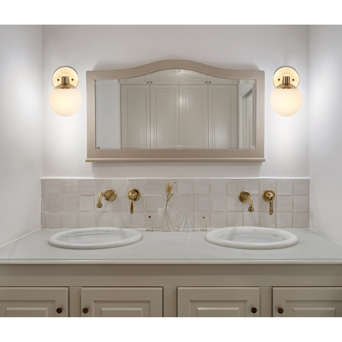 Cecil Globe Metal/Frosted Glass Modern Contemporary LED Vanity, by JONATHAN Y