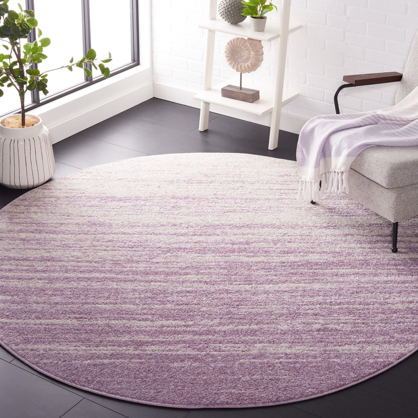SAFAVIEH Adirondack Mieko Modern Ombre Distressed Area Rug