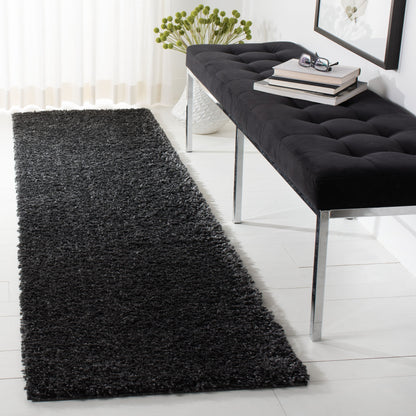 SAFAVIEH August Wilhelma Shag Solid 1.2-inch Thick Area Rug
