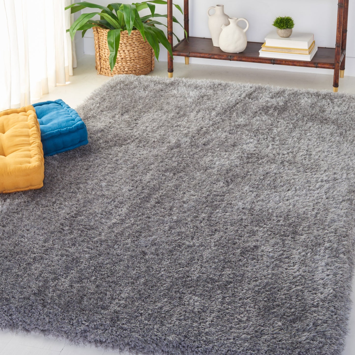 SAFAVIEH Bahija Rudina Luxe Shaggy 3 inch-thick Area Rug