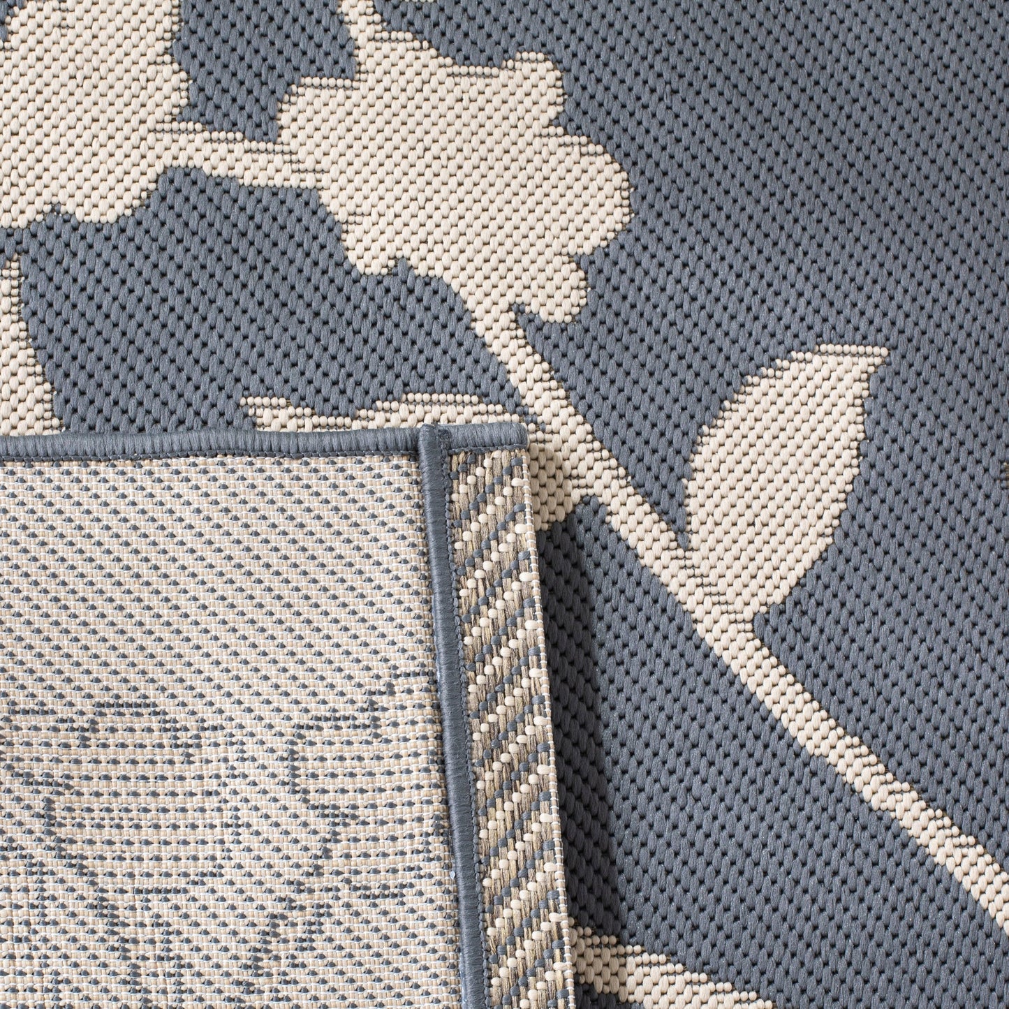 SAFAVIEH Courtyard Luann Botanical Indoor/ Outdoor Waterproof Patio Backyard Rug