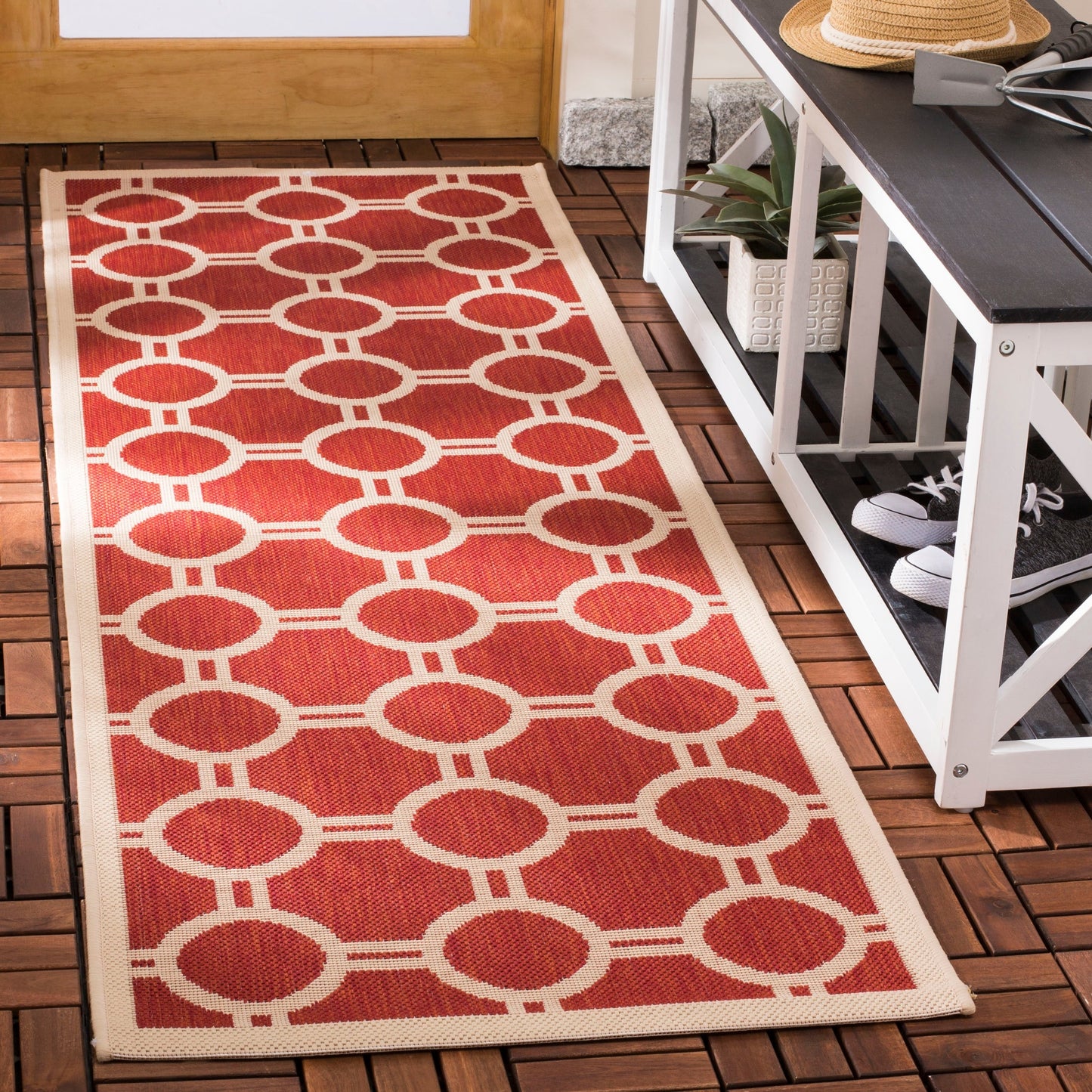 SAFAVIEH Courtyard Nira Indoor/ Outdoor Waterproof Patio Backyard Rug