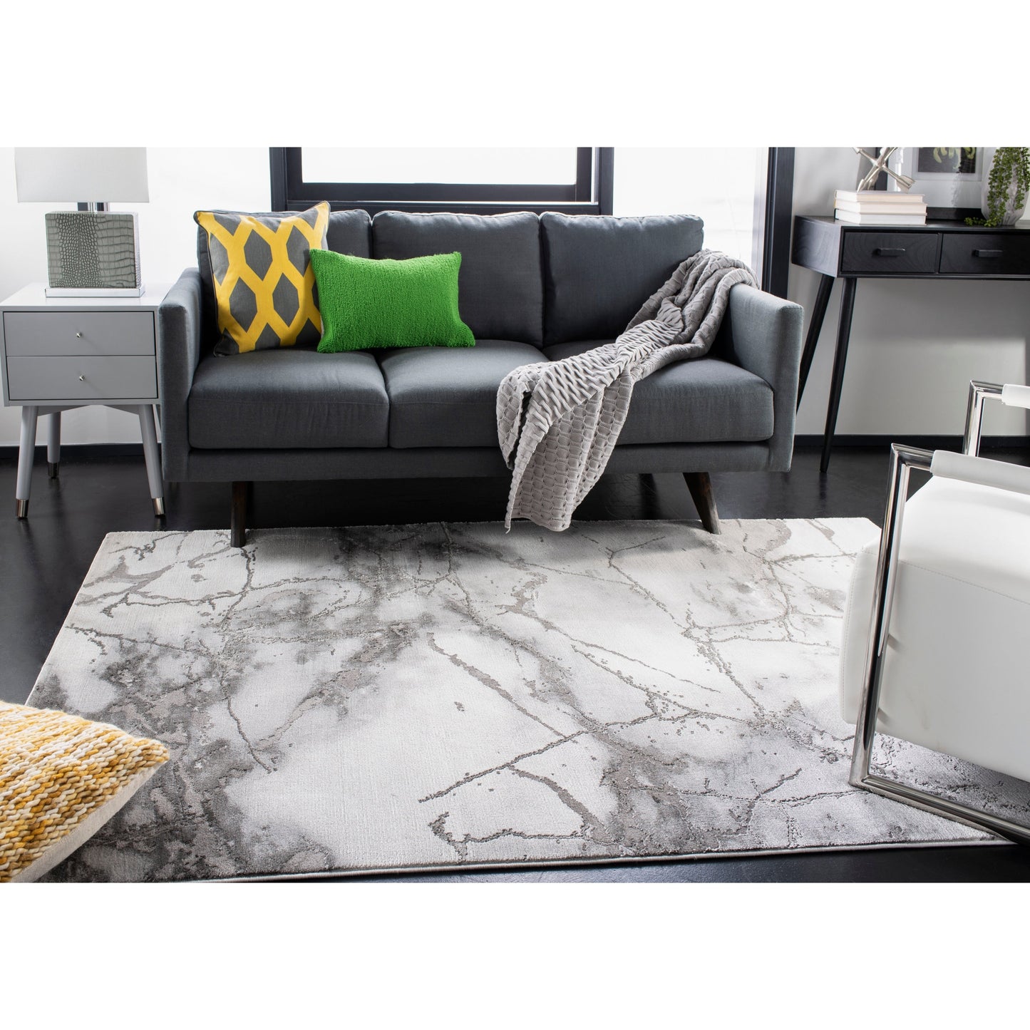 SAFAVIEH Craft Miyase Modern Abstract Rug