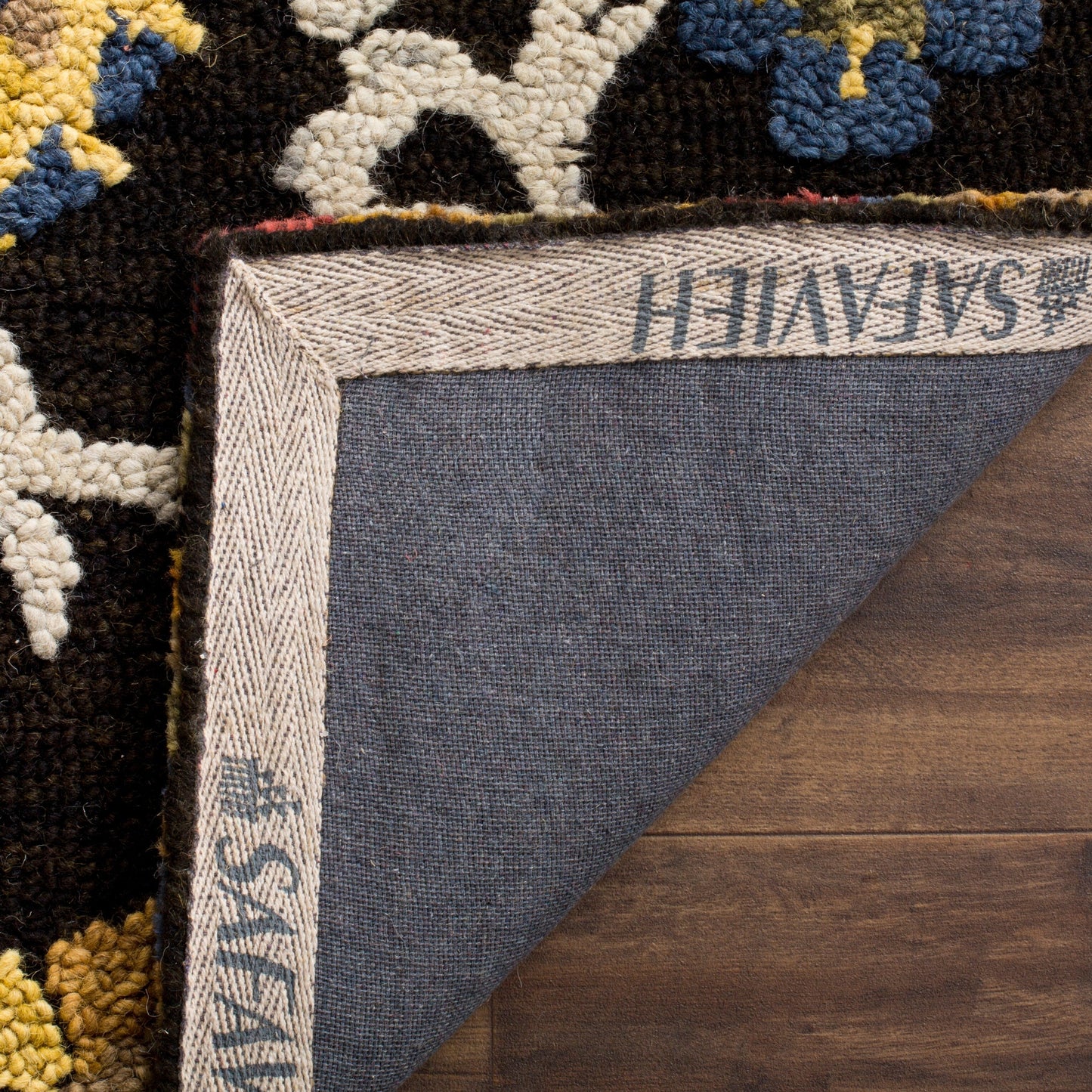 SAFAVIEH Handmade Blossom Maaret Modern Floral Wool Rug