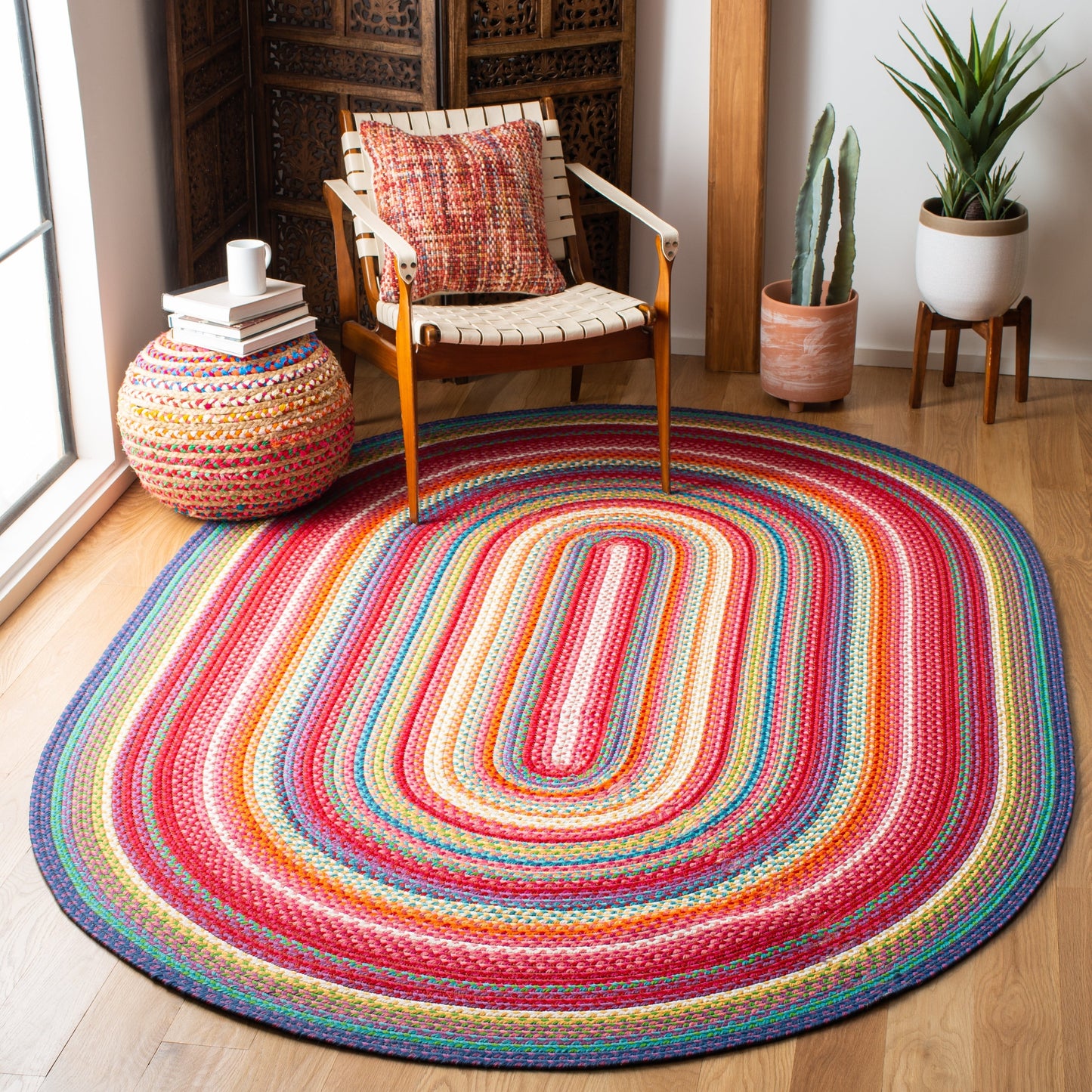 SAFAVIEH Handmade Braided Vidolina Country Rug