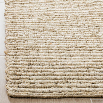SAFAVIEH Handmade Brylee Ivory Jute Area Rug