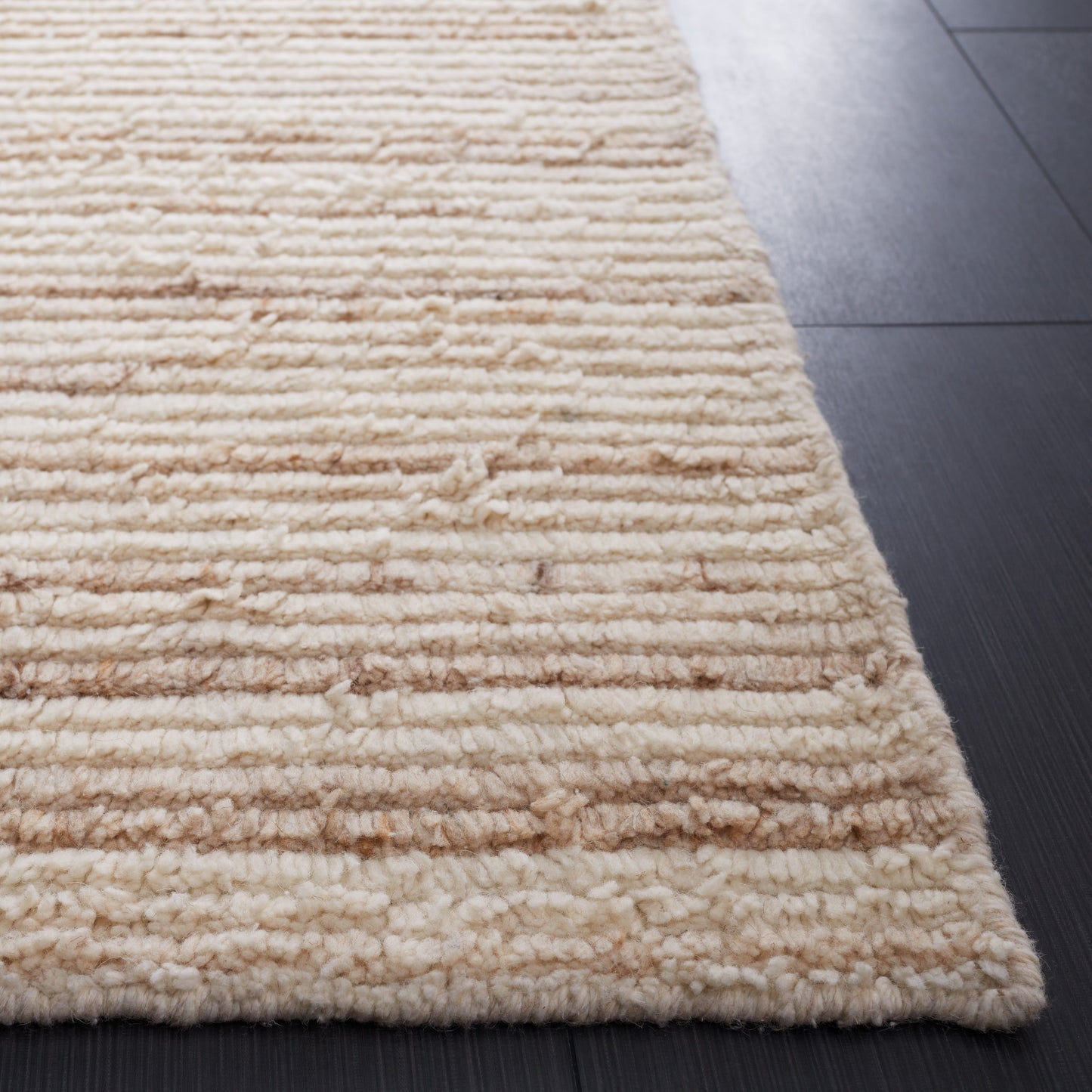 SAFAVIEH Handmade Casablanca Marlous Wool Rug