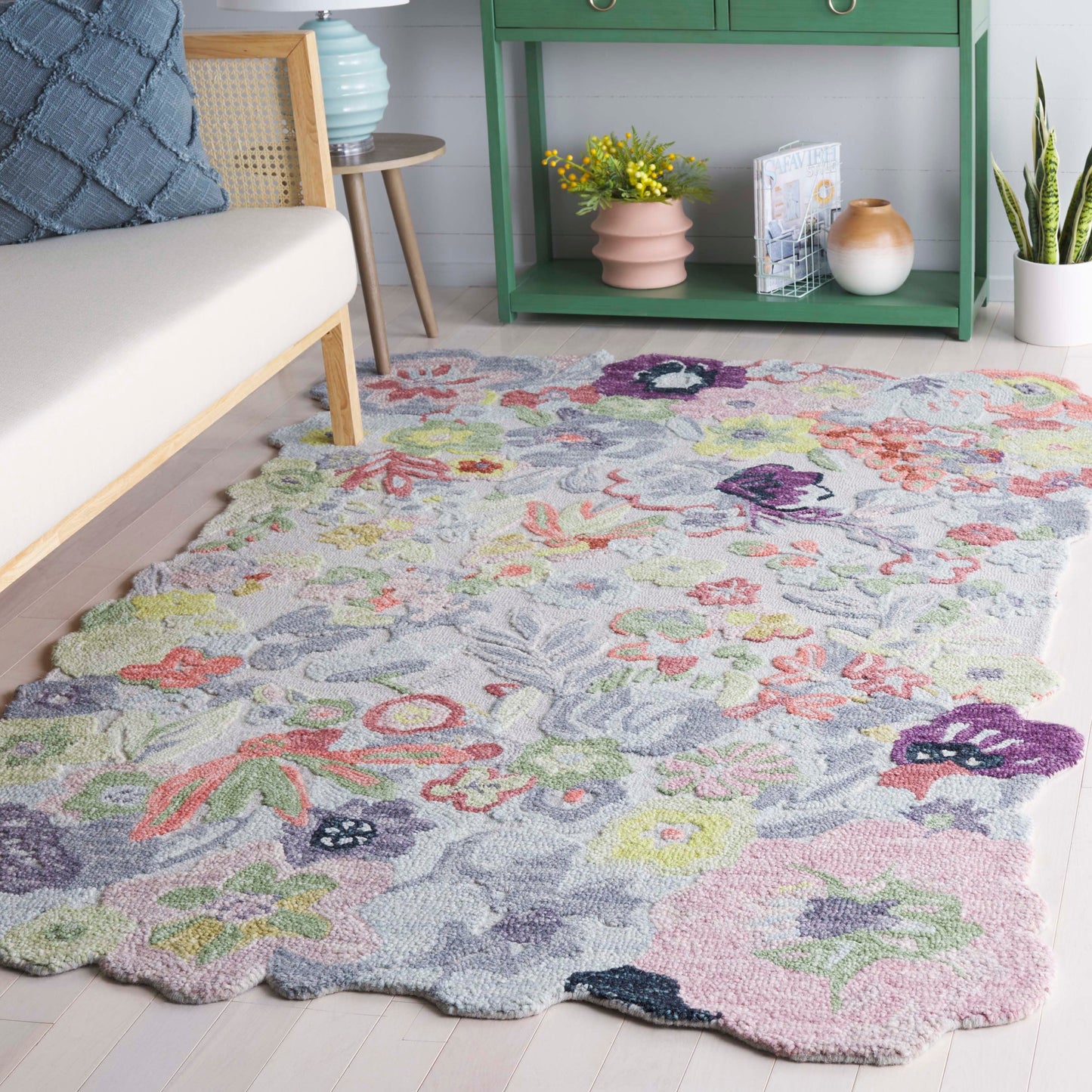 SAFAVIEH Handmade Jardin Malfrid Country Wool Rug