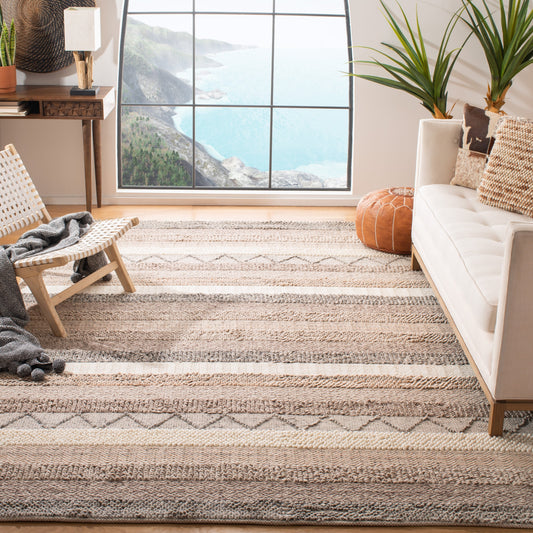 SAFAVIEH Handmade Natura Adamantini Wool Rug