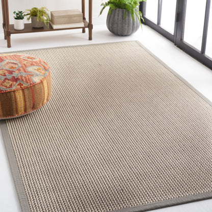 SAFAVIEH Natural Fiber Evia Sisal & Wool Rug