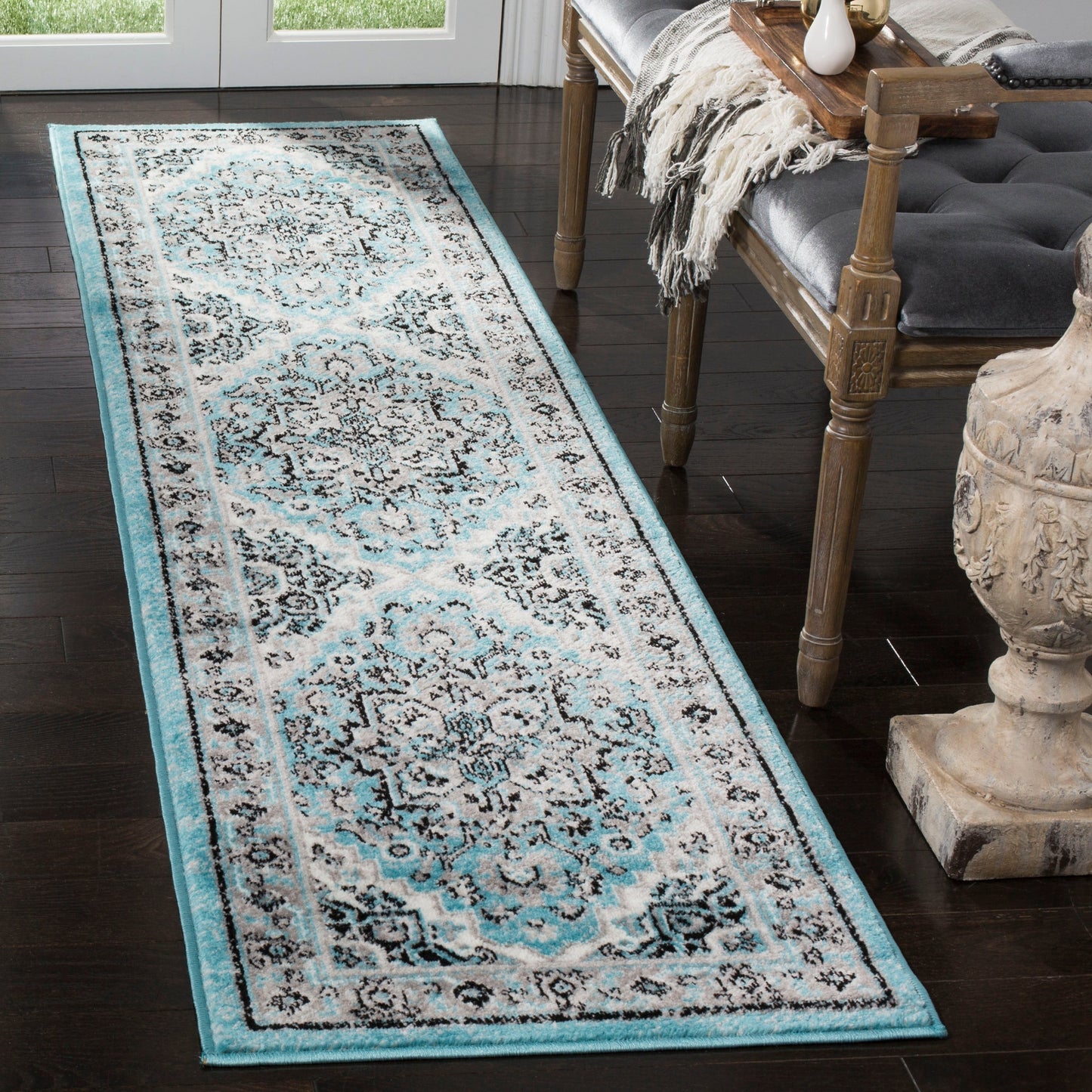 SAFAVIEH Skyler Agoritsa Oriental Boho Rug
