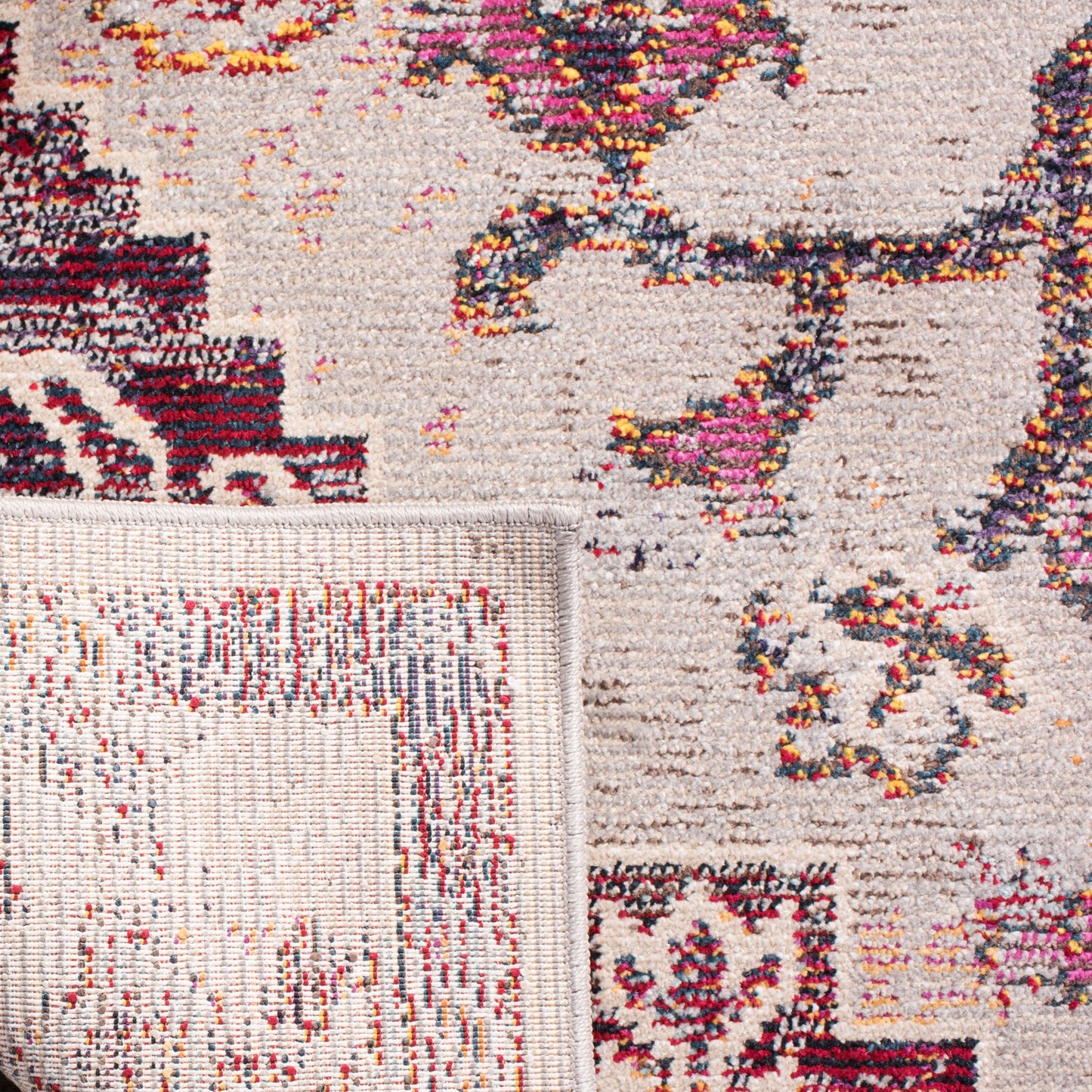 SAFAVIEH, Crystal Naimat Vintage Boho Medallion Rug