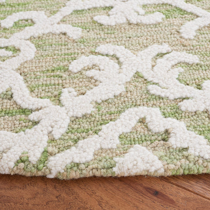 SAFAVIEH, Handmade Blossom Vesela Modern Floral Wool Rug