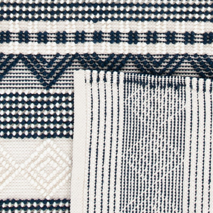 SAFAVIEH, Handmade Natura Paladia Wool Rug