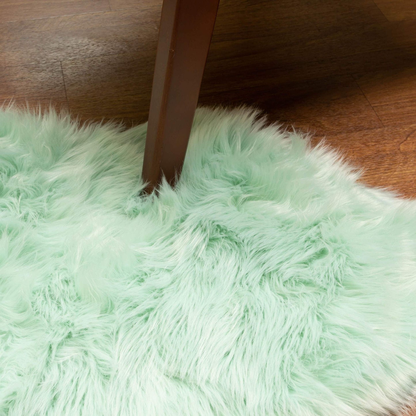 Silver Orchid Parrott Faux Fur Sheepskin Area Rug
