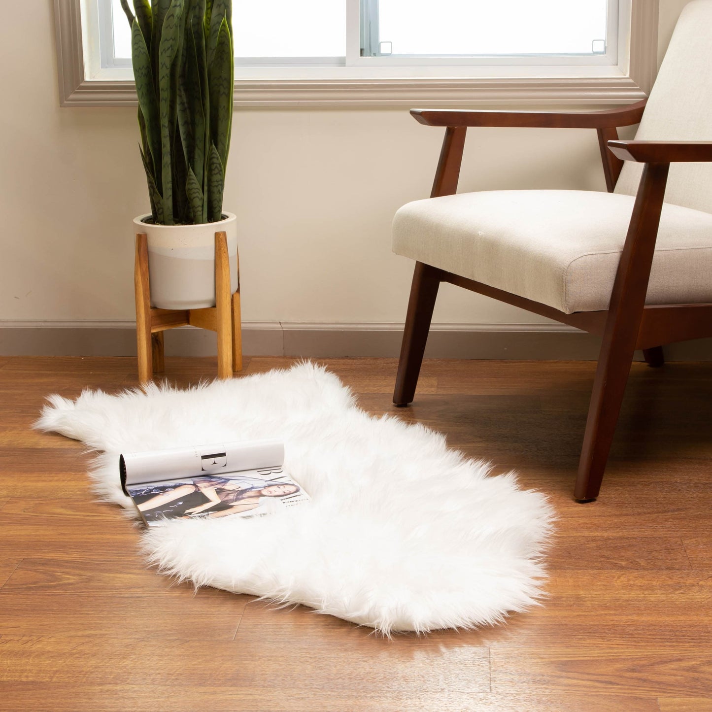 Silver Orchid Parrott Faux Fur Sheepskin Area Rug