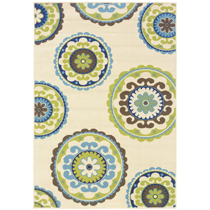 Vista Home Catalina Floral Medallions Indoor/ Outdoor Area Rug--