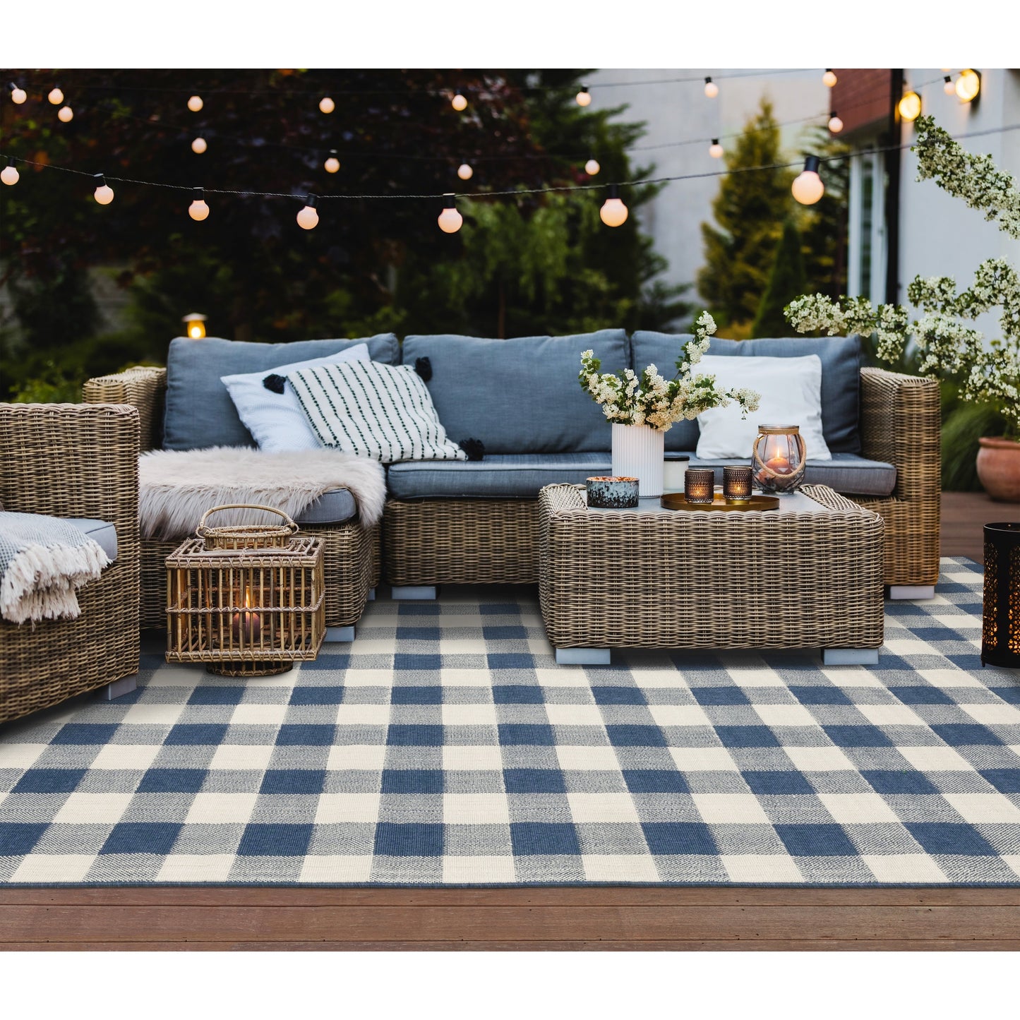 Vista Home Malta Gingham Check Indoor/Outdoor Area Rug