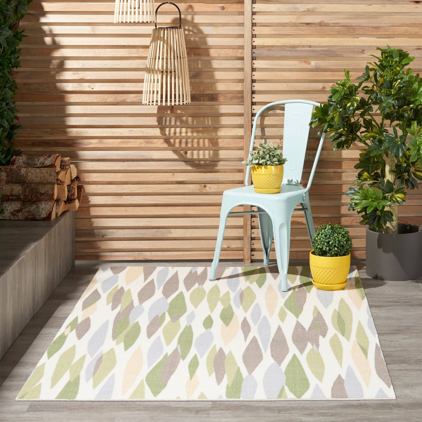 Waverly Sun N' Shade Modern Abstract Indoor Outdoor Area Rug