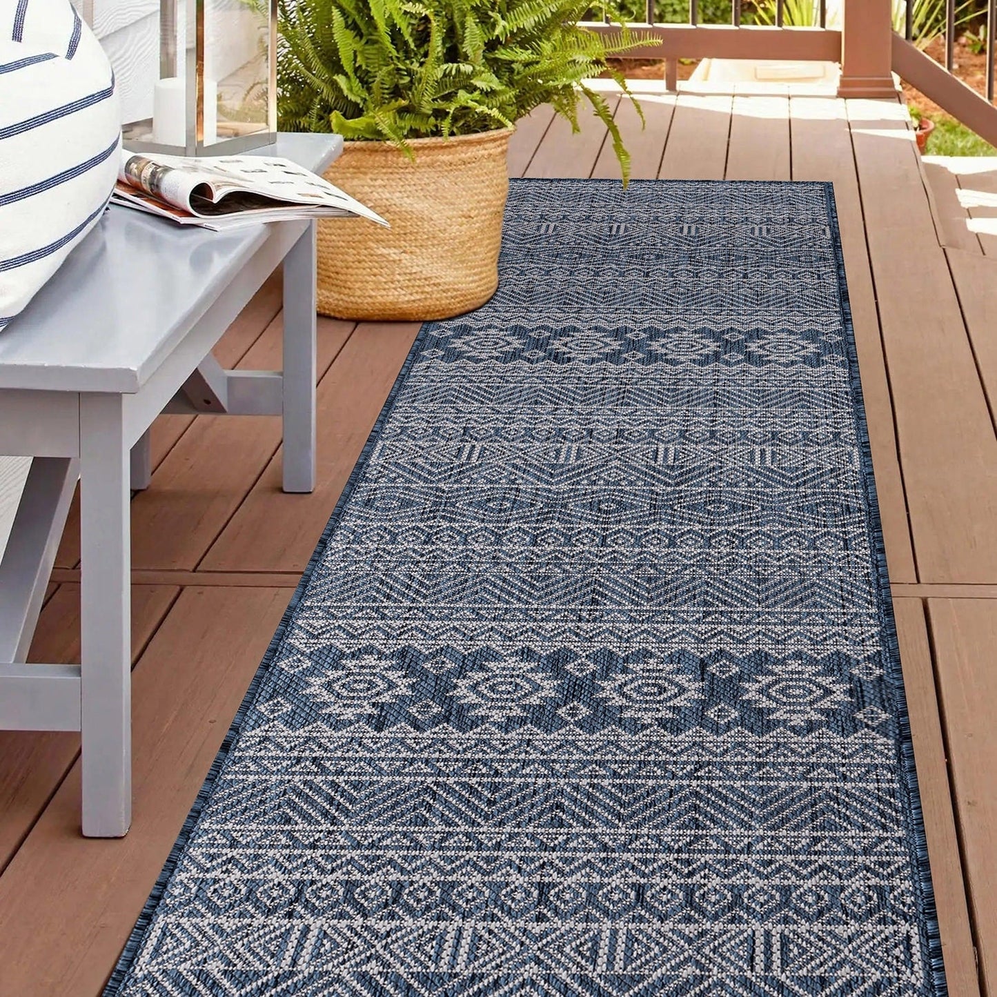 World Rug Gallery Distressed Geometric Bohemian Textured Flat Weave Indoor/Outdoor Area Rug