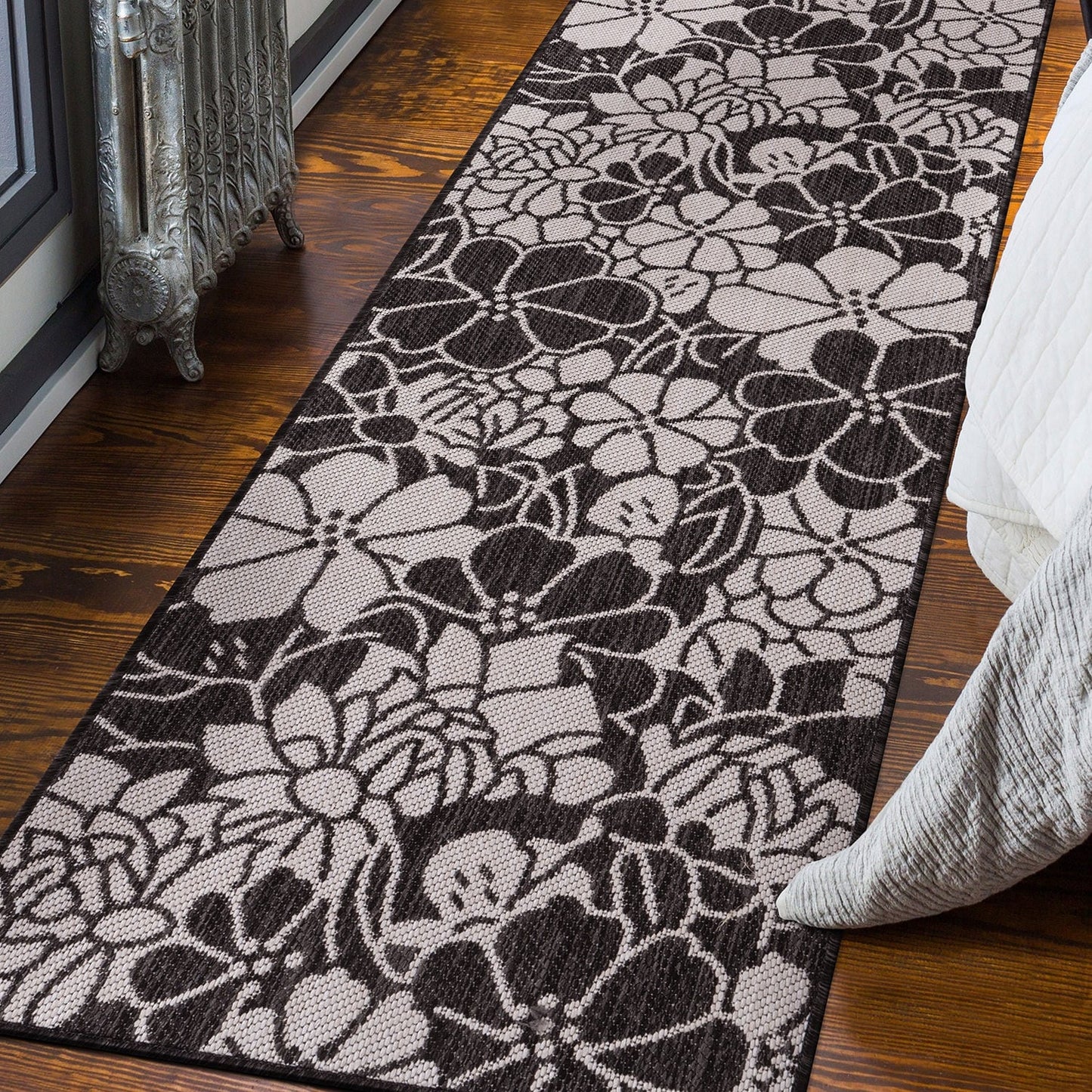 World Rug Gallery Modern Floral Flowers Textured Flat Weave Indoor/Outdoor Area Rug